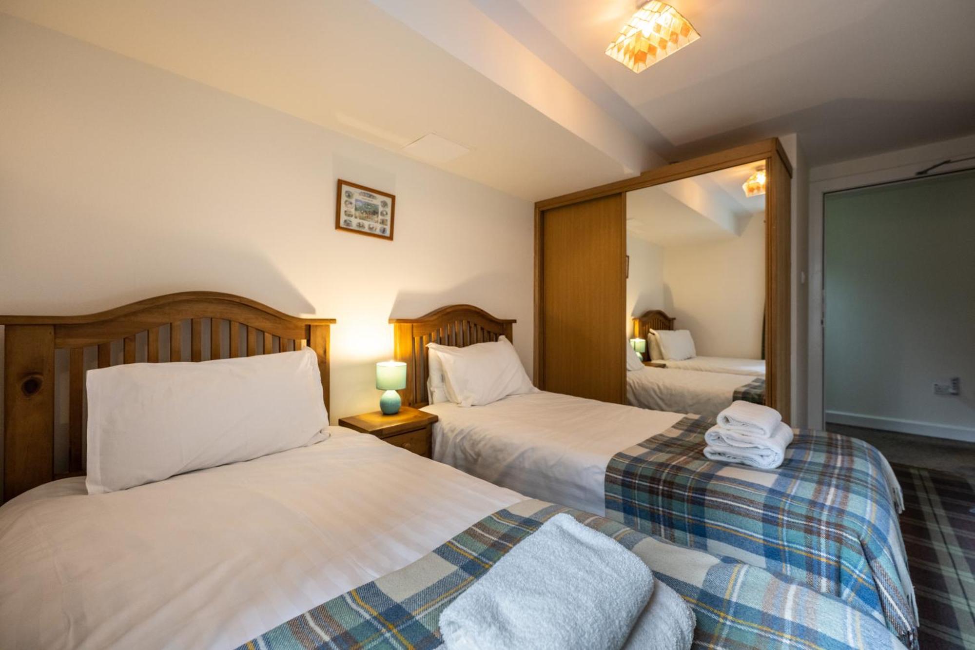 Raven Wing Apartments - Highland Club Scotland Fort Augustus Eksteriør billede